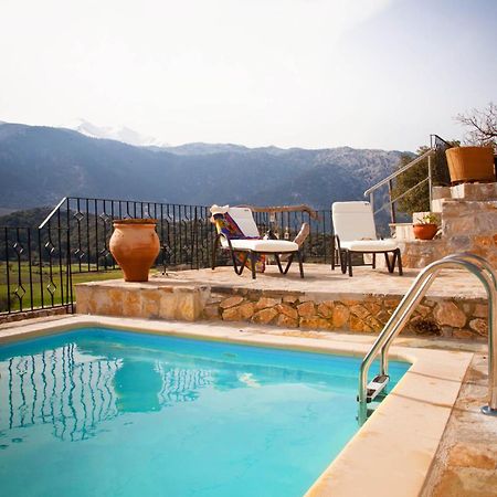 Stone Built Villa Galatia, Poolside & Perfect View Karés Exterior foto